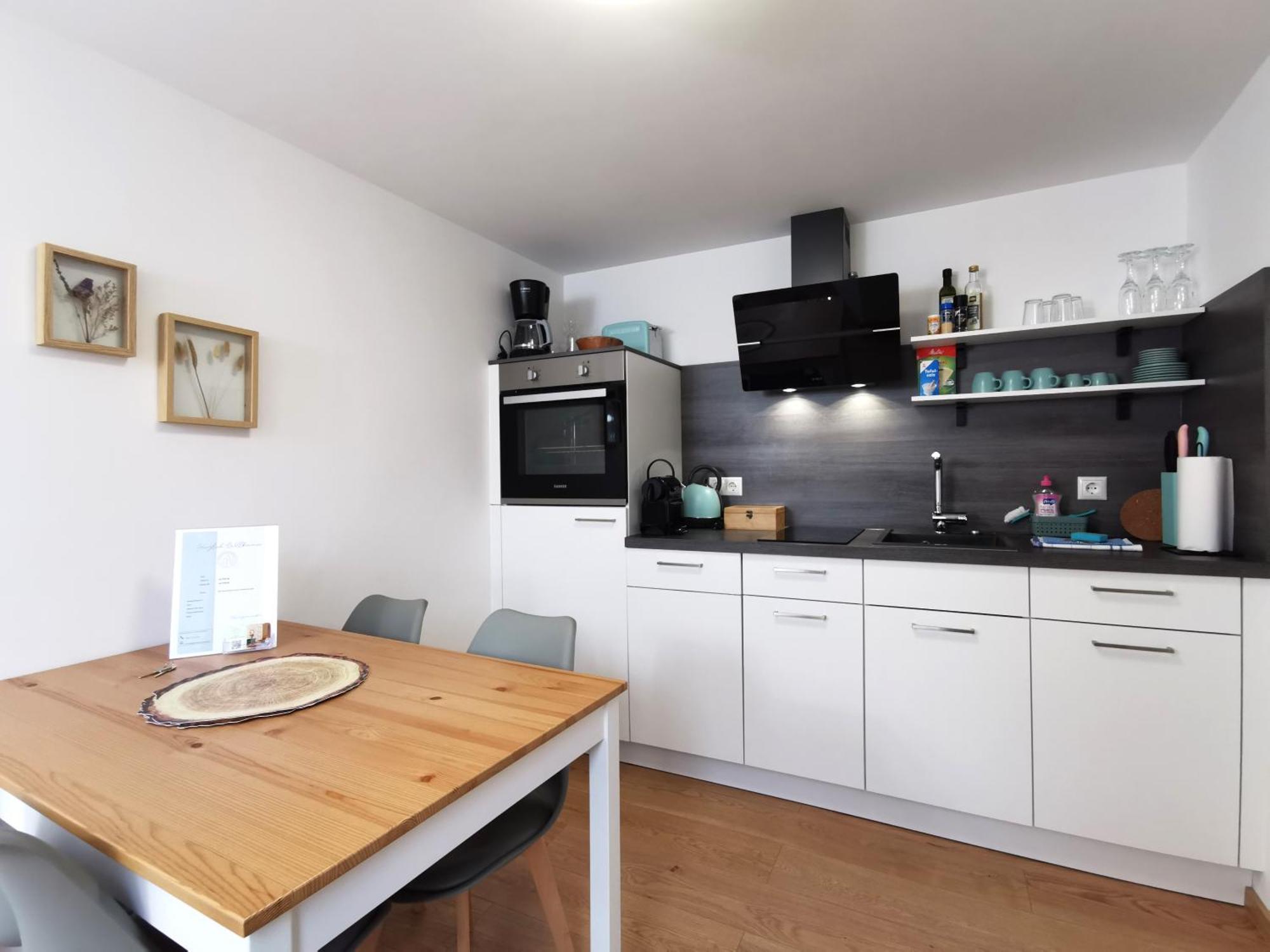 Bohnapartments - Design Suiten Am Markt - Vollausstattung - Wlan - Zentrum อิลเมเนา ภายนอก รูปภาพ