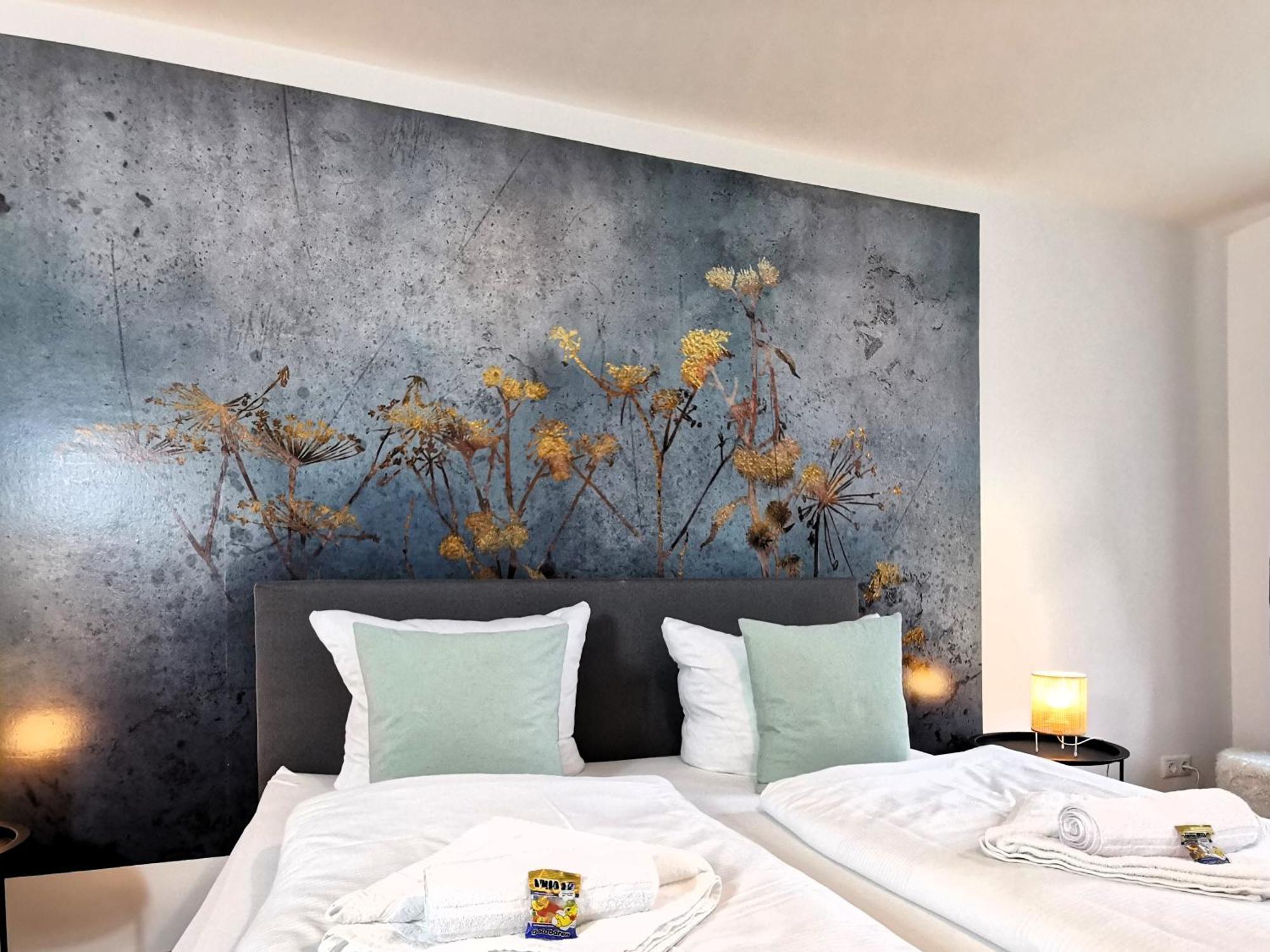 Bohnapartments - Design Suiten Am Markt - Vollausstattung - Wlan - Zentrum อิลเมเนา ภายนอก รูปภาพ