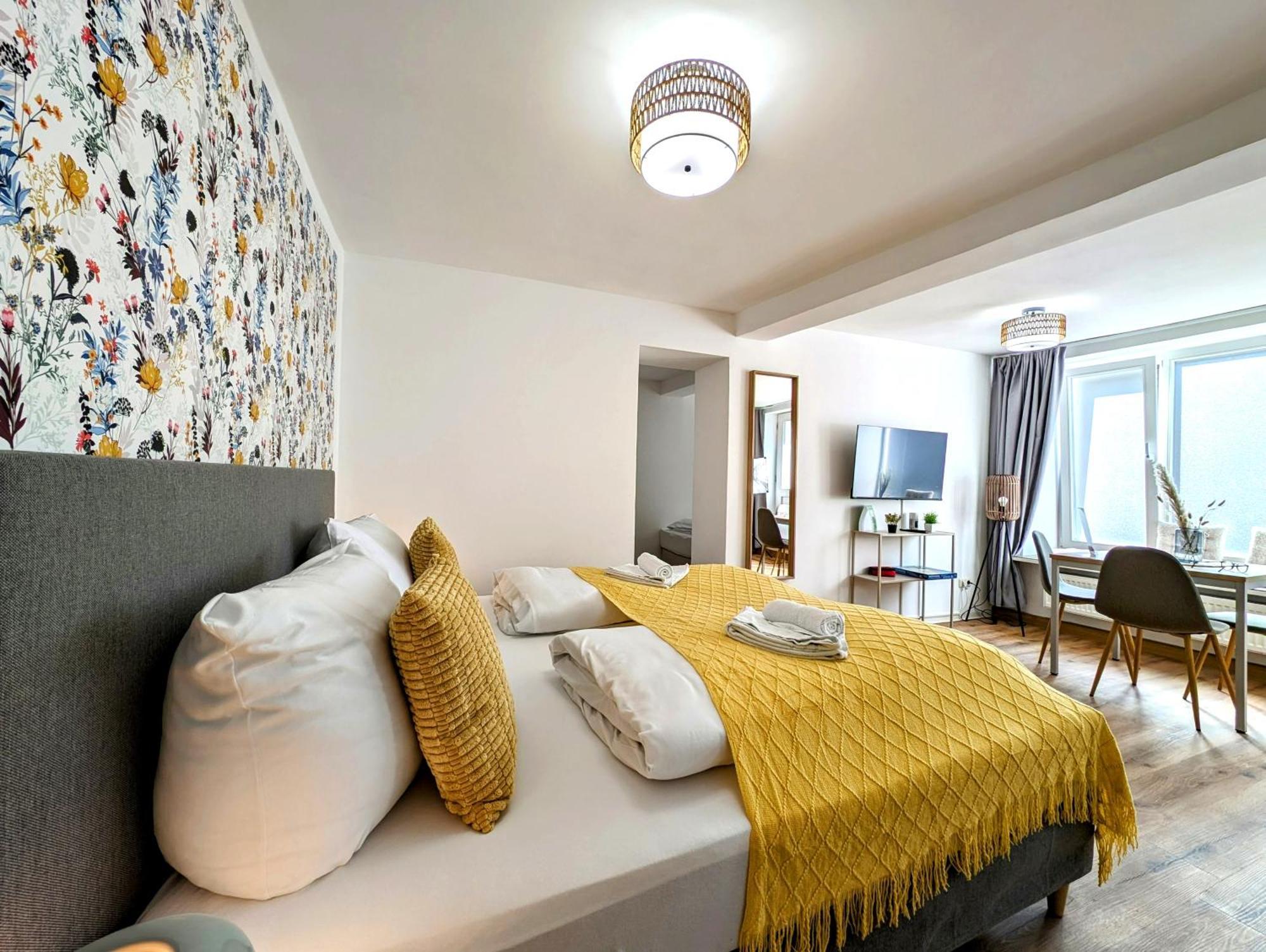 Bohnapartments - Design Suiten Am Markt - Vollausstattung - Wlan - Zentrum อิลเมเนา ภายนอก รูปภาพ