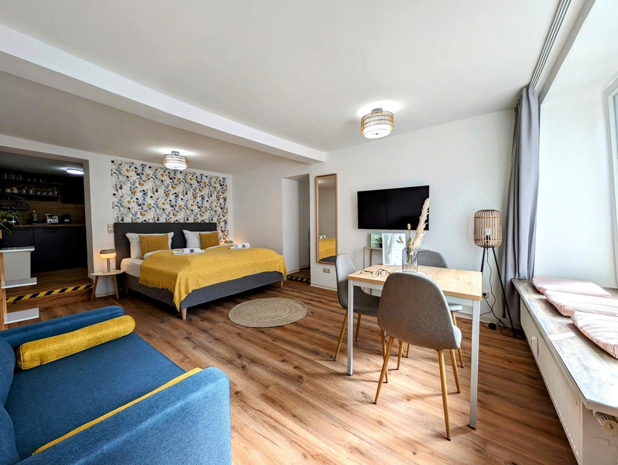 Bohnapartments - Design Suiten Am Markt - Vollausstattung - Wlan - Zentrum อิลเมเนา ภายนอก รูปภาพ