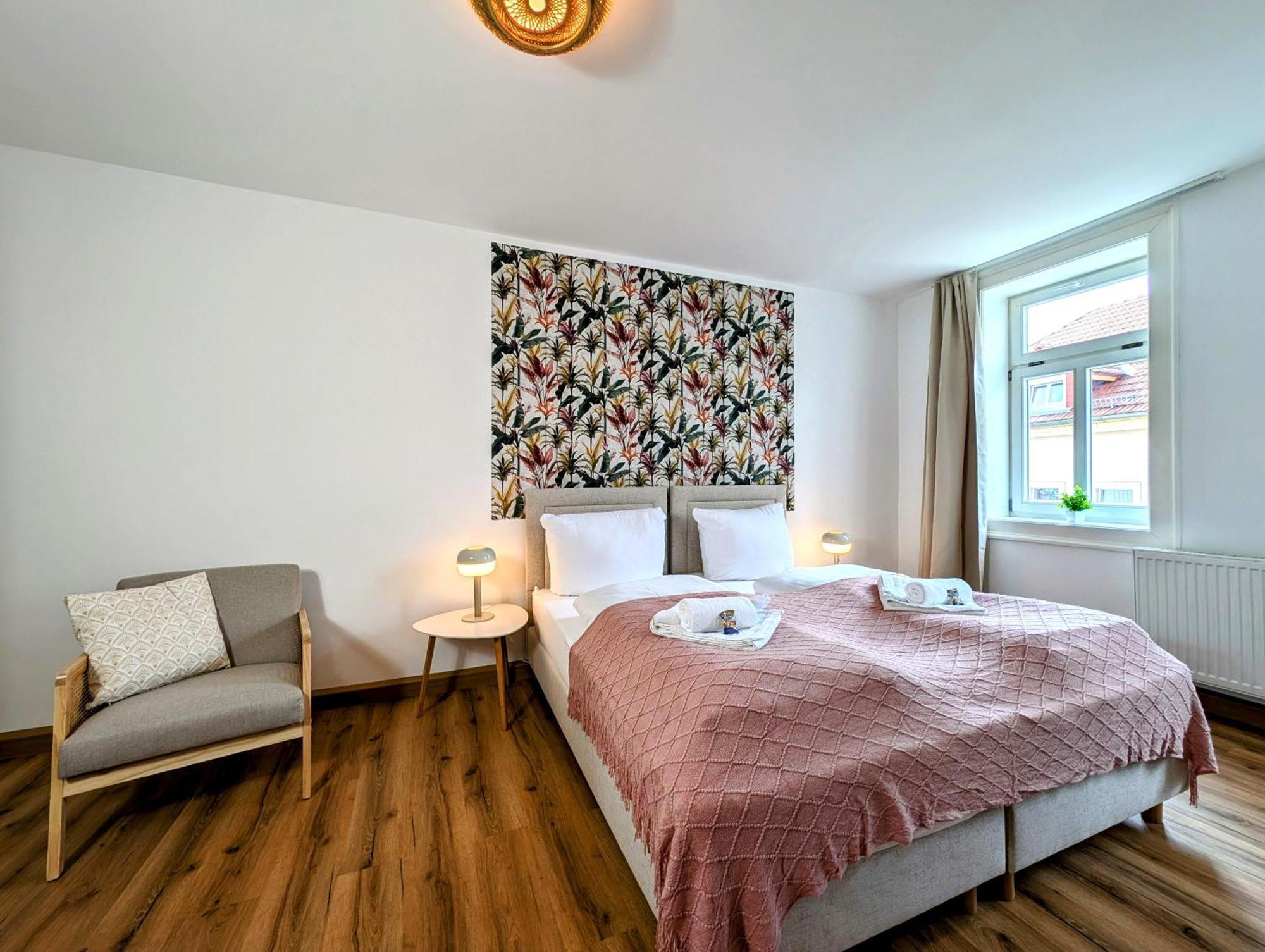 Bohnapartments - Design Suiten Am Markt - Vollausstattung - Wlan - Zentrum อิลเมเนา ภายนอก รูปภาพ