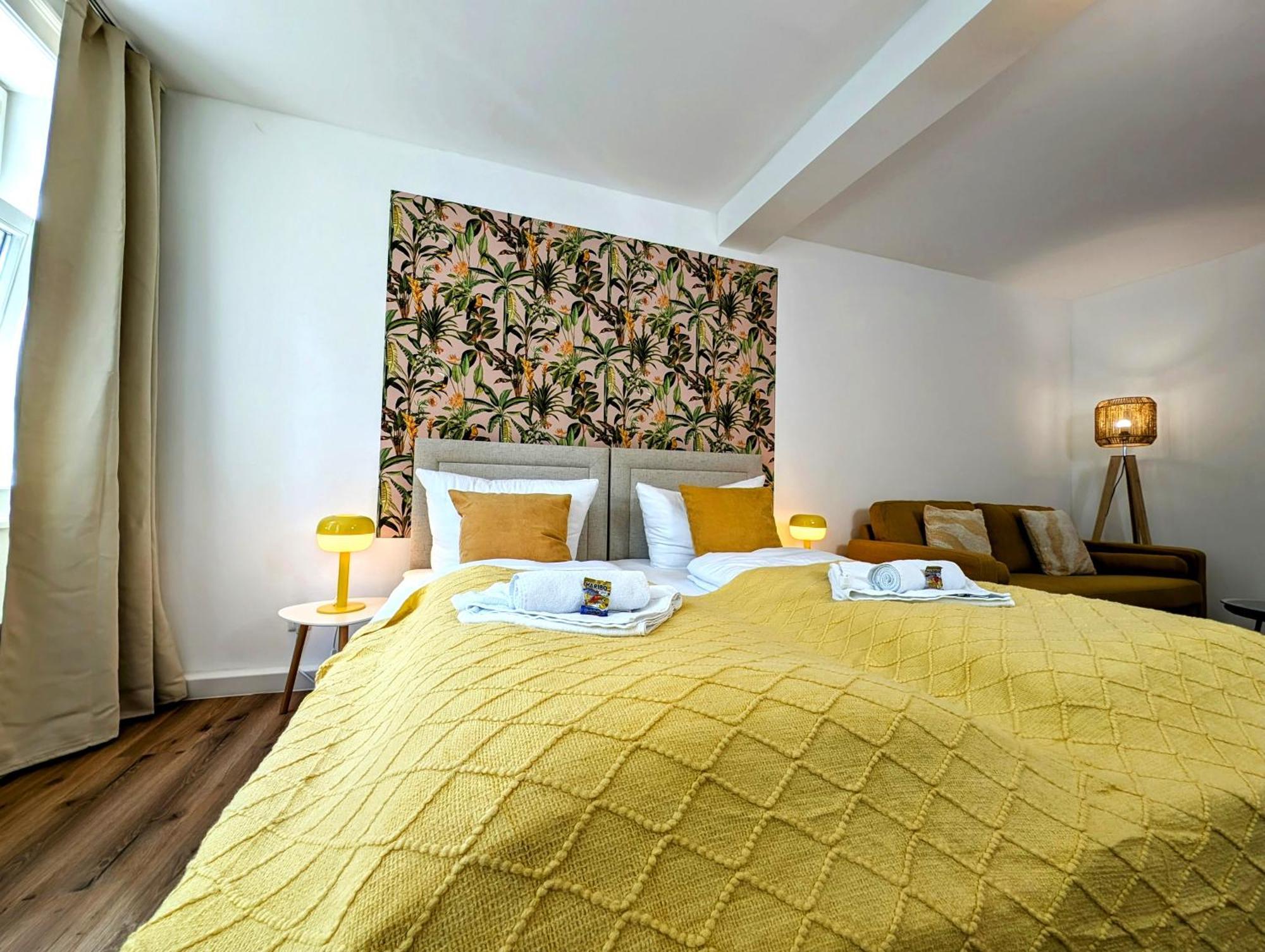 Bohnapartments - Design Suiten Am Markt - Vollausstattung - Wlan - Zentrum อิลเมเนา ภายนอก รูปภาพ