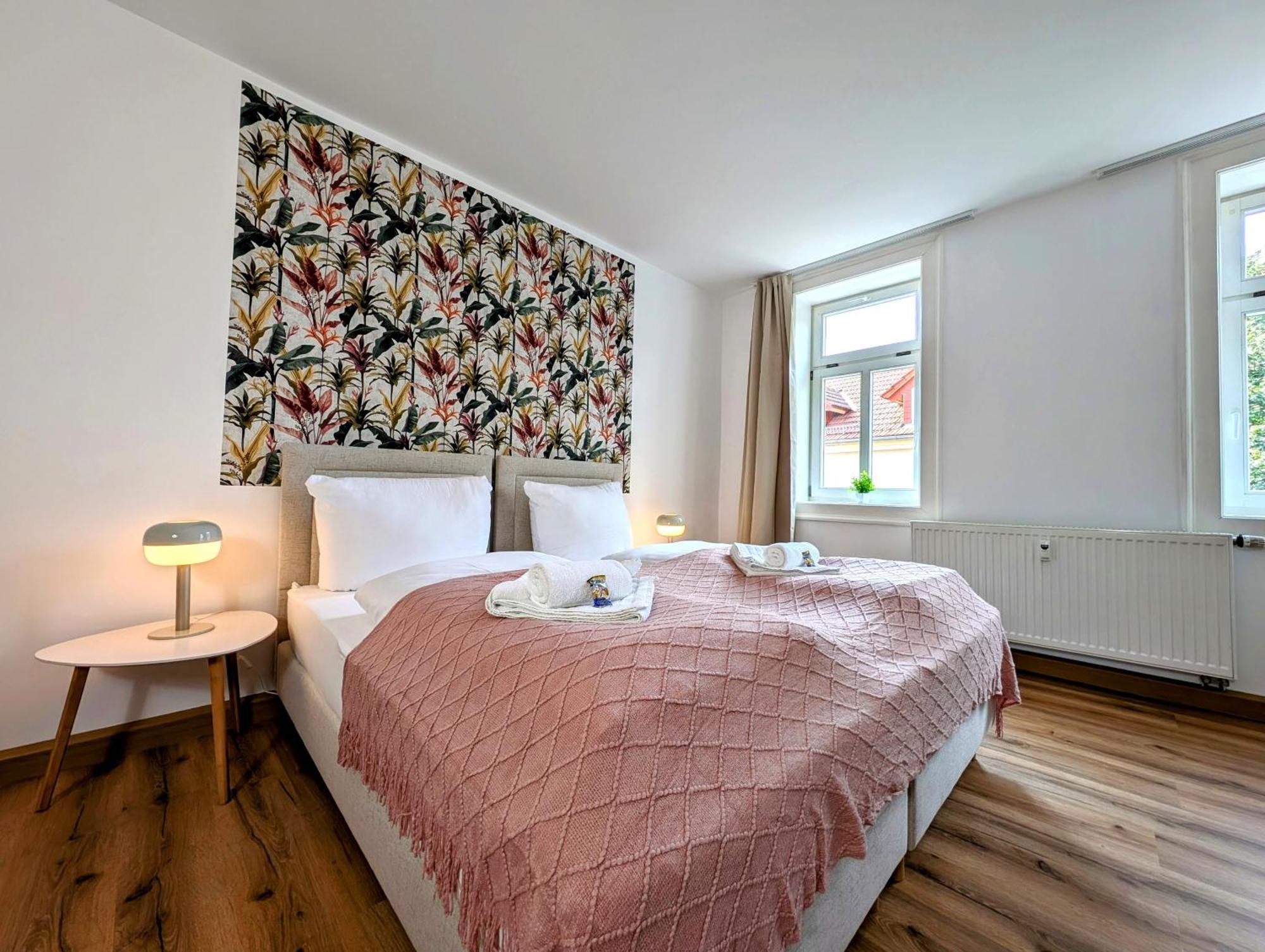 Bohnapartments - Design Suiten Am Markt - Vollausstattung - Wlan - Zentrum อิลเมเนา ภายนอก รูปภาพ