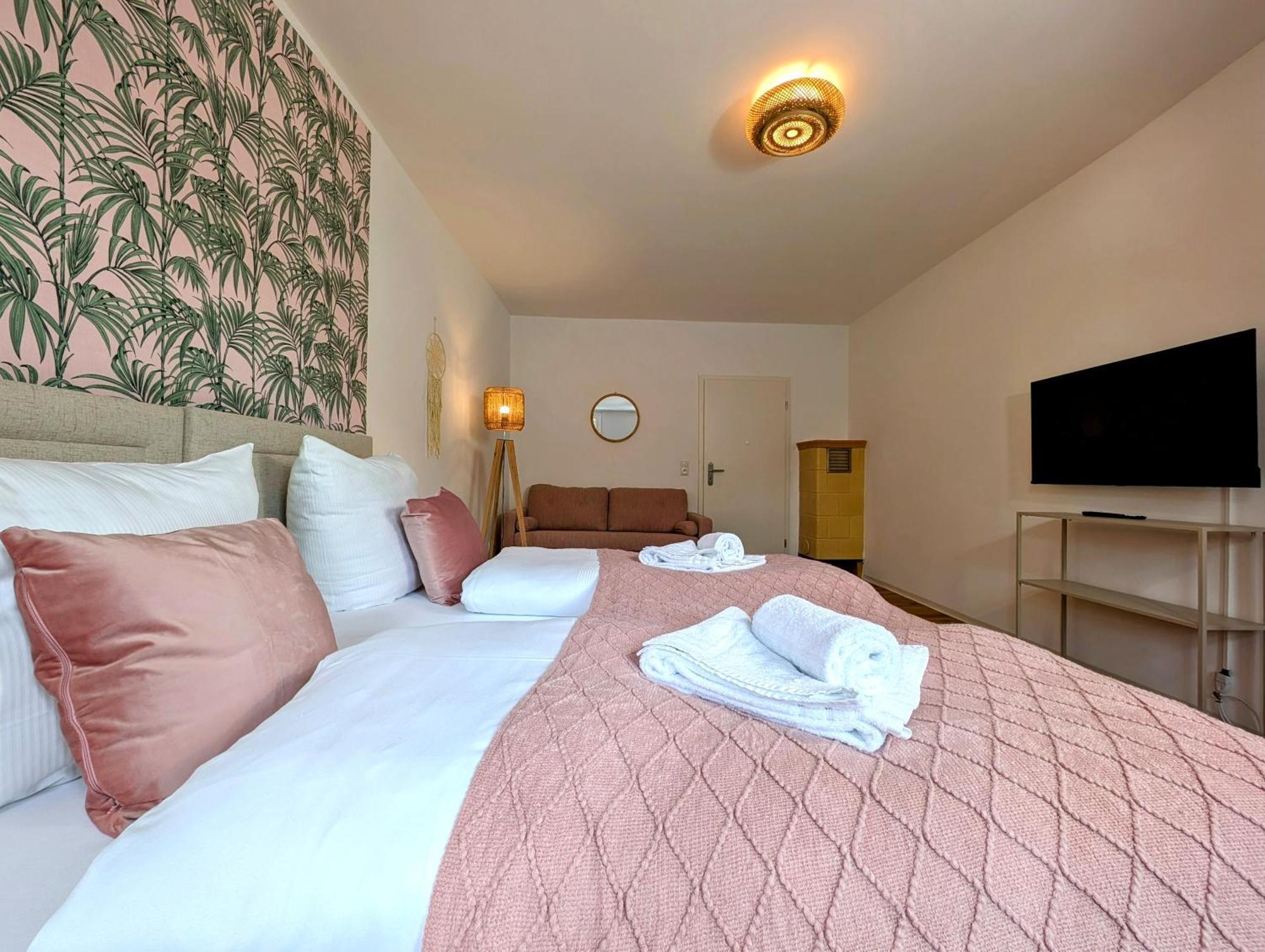 Bohnapartments - Design Suiten Am Markt - Vollausstattung - Wlan - Zentrum อิลเมเนา ภายนอก รูปภาพ