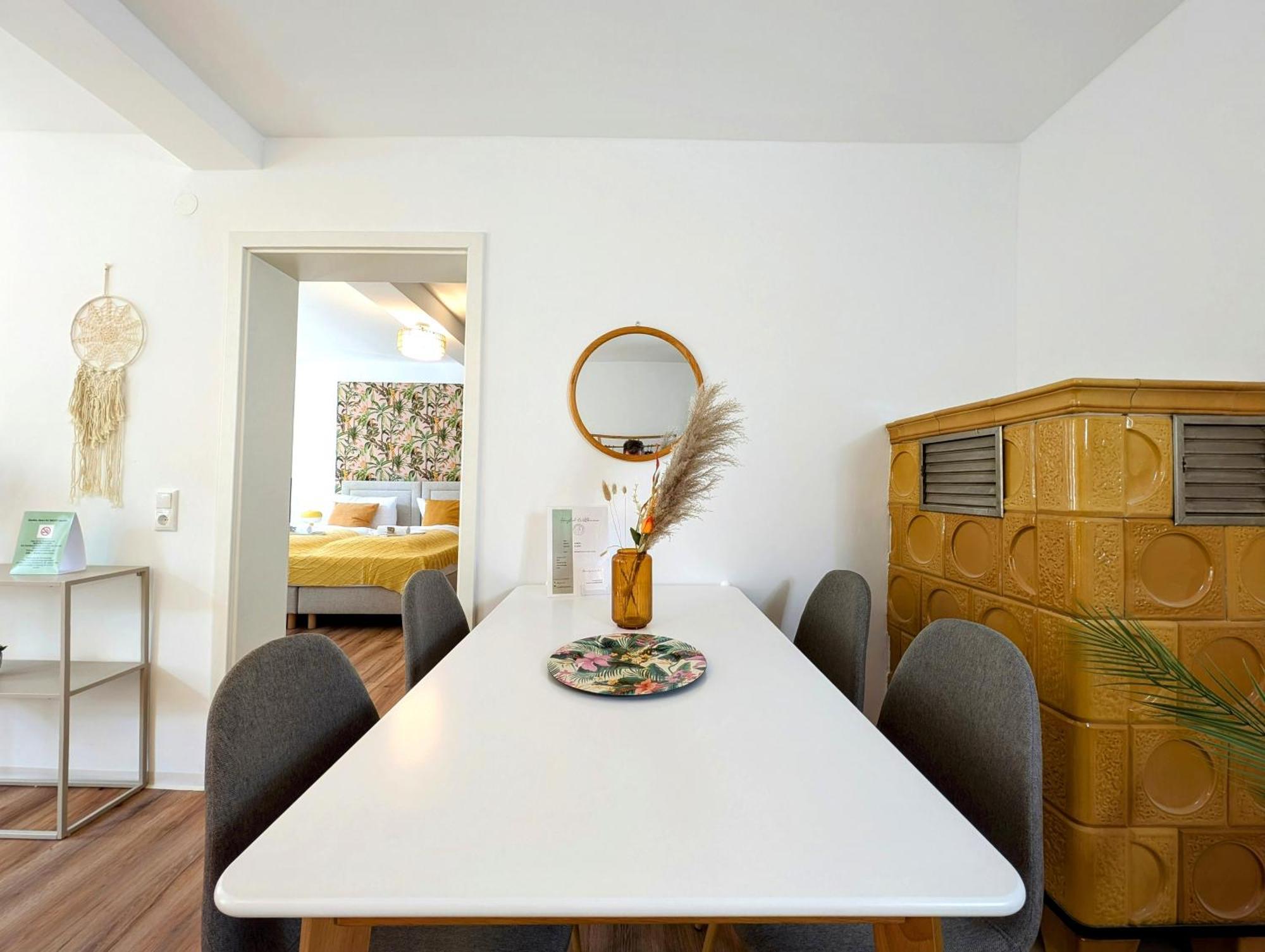 Bohnapartments - Design Suiten Am Markt - Vollausstattung - Wlan - Zentrum อิลเมเนา ภายนอก รูปภาพ