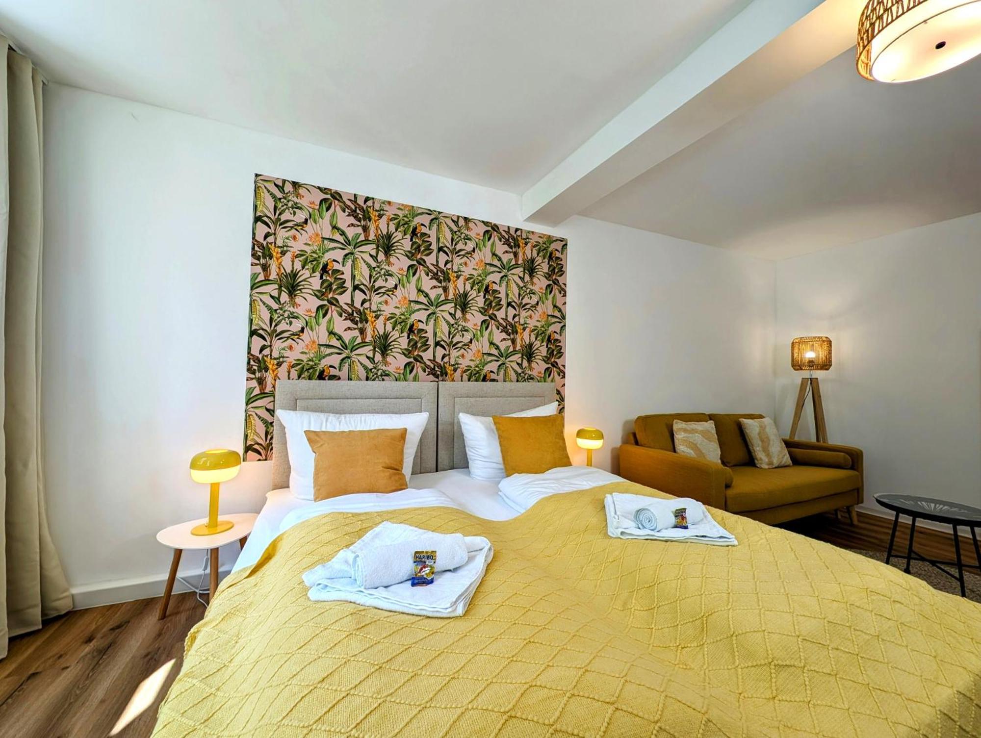 Bohnapartments - Design Suiten Am Markt - Vollausstattung - Wlan - Zentrum อิลเมเนา ภายนอก รูปภาพ