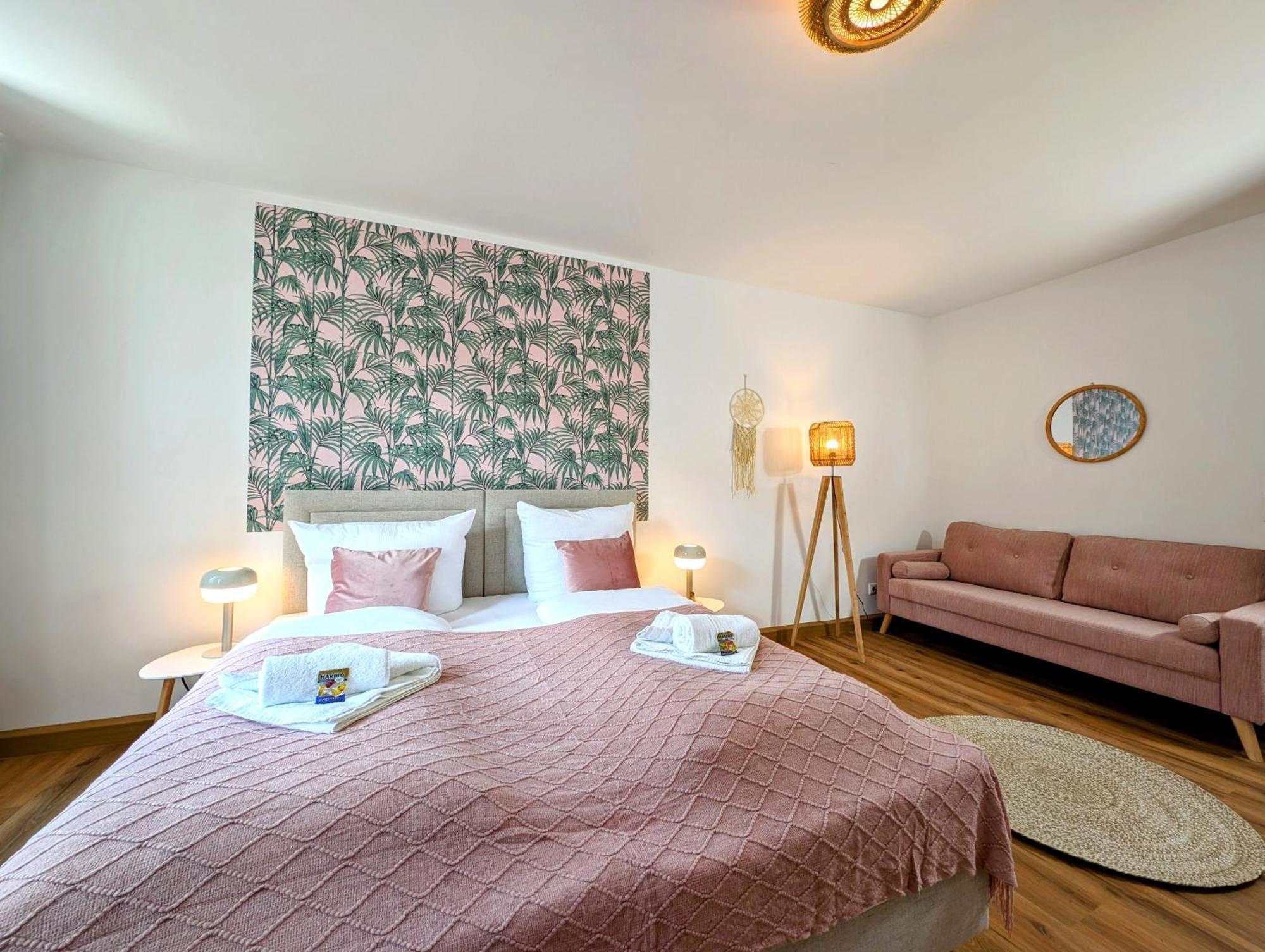 Bohnapartments - Design Suiten Am Markt - Vollausstattung - Wlan - Zentrum อิลเมเนา ภายนอก รูปภาพ